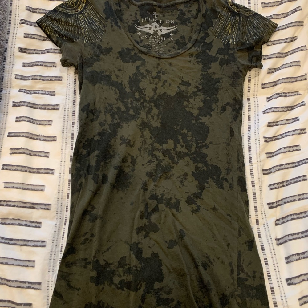 Army Green Affliction TShirt with Gold Detail on Shoulders - Size Medium